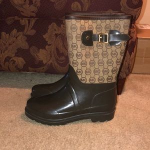 Micheal Kors rain boots
